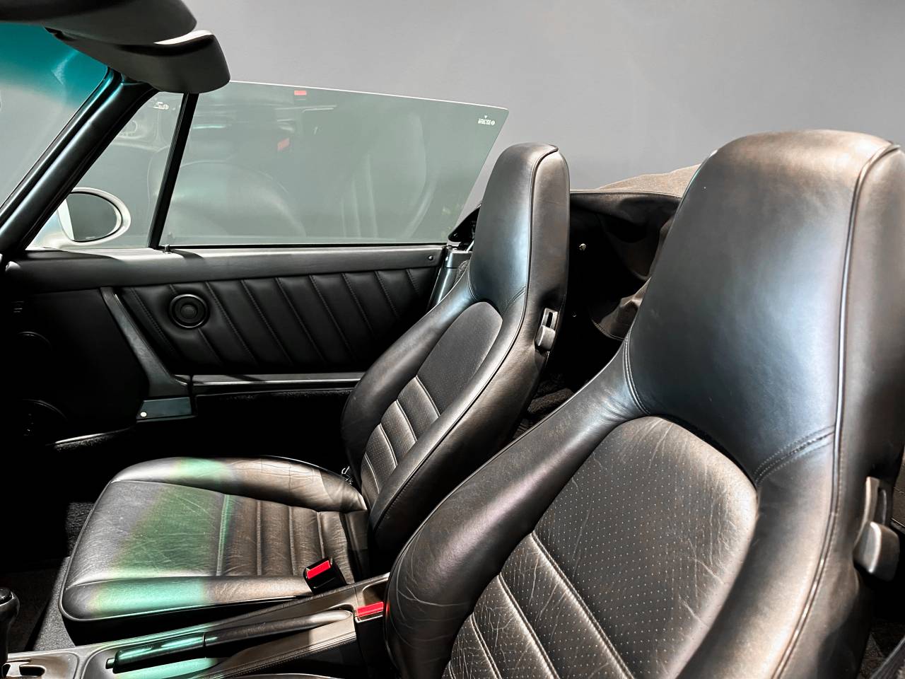 Porsche 964 Carrera 2 Cabriolet Turbo Look - 1992 - Joinsteer - #26
