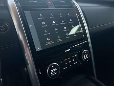 Land Rover Discovery Dynamic SE D350 AWD — photo 25