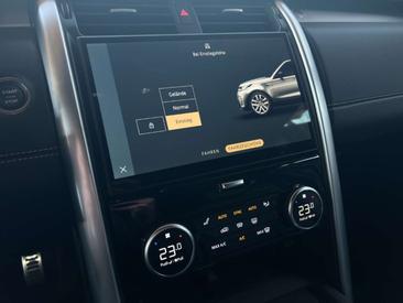 Land Rover Discovery Dynamic SE D350 AWD — photo 28