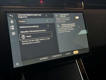 Land Rover Range Rover Evoque Dynamic SE 3D Kamera SitzHZ Noir — photo 28