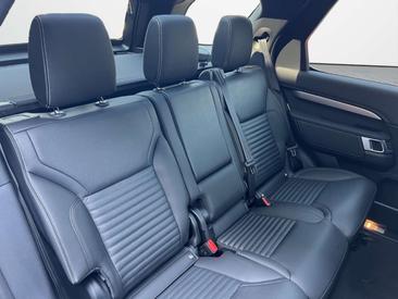 Land Rover Discovery D250 DYNAMIC SE AHK StandHZ SitzHZ Blanc — photo 13