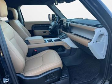 Land Rover Defender 90 D300 X-Dynamic HSE StandHZ AHK — photo 12