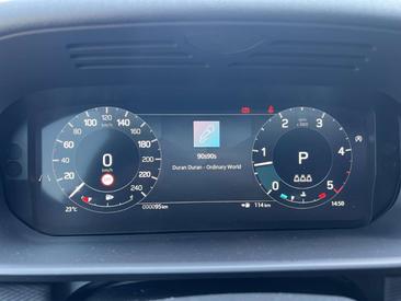 Land Rover Discovery D250 DYNAMIC SE AHK StandHZ SitzHZ Blanc — photo 18
