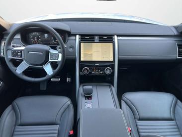 Land Rover Discovery D250 DYNAMIC SE AHK StandHZ SitzHZ Blanc — photo 19