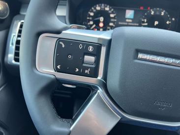 Land Rover Discovery D250 DYNAMIC SE AHK StandHZ SitzHZ Blanc — photo 24