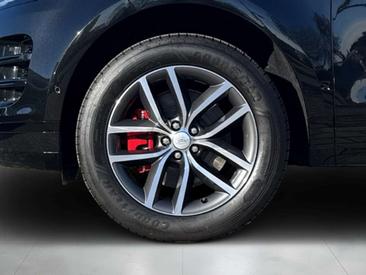 Land Rover Range Rover Evoque D200 Dynamic SE BlackPack AHK 3D Kam Leder Meridia Noir — photo 9