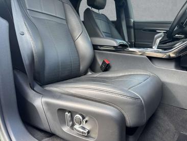 Land Rover Range Rover Evoque P200 — photo 3