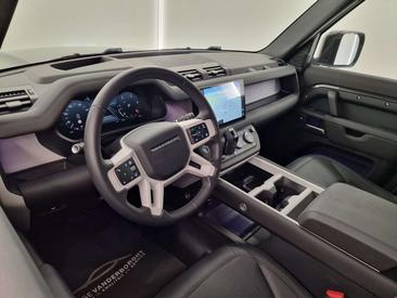 Land Rover Defender 130 D300 MHEV — photo 8