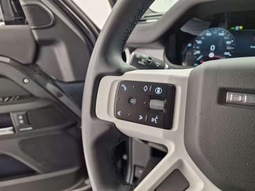 Land Rover Defender 130 D300 MHEV — photo 12