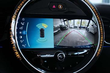 Mini Cabrio Premium Plus Cooper — photo 21