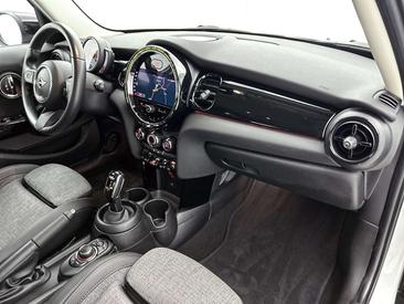 Mini 5 Portes Classic Cooper — photo 23
