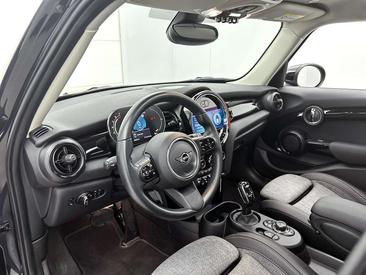 Mini 5 Portes Classic Cooper — photo 24