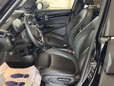 Mini 5 Portes Cooper S — photo 11