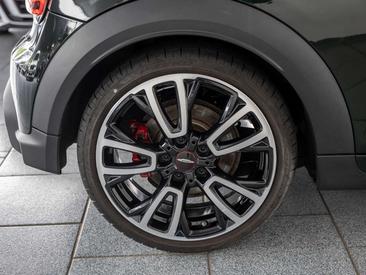 Mini Cabrio John Cooper Works — photo 9
