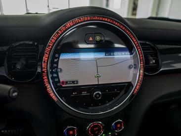 Mini Cabrio John Cooper Works — photo 13