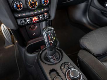 Mini Cabrio John Cooper Works — photo 17