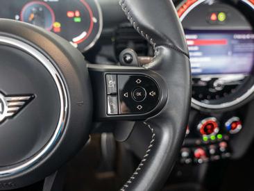 Mini Cabrio John Cooper Works — photo 18