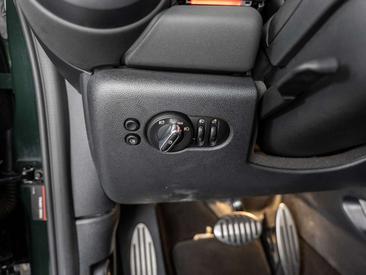 Mini Cabrio John Cooper Works — photo 20
