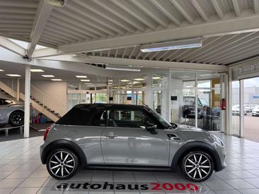 Mini Cabrio Sidewalk Cooper — photo 2