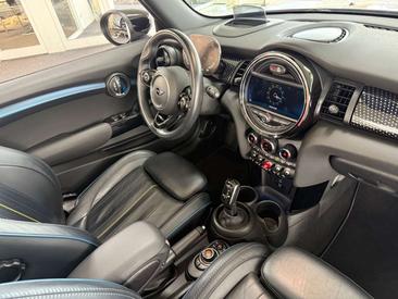 Mini Cabrio Sidewalk Cooper — photo 9