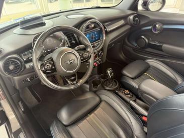 Mini Cabrio Sidewalk Cooper — photo 13