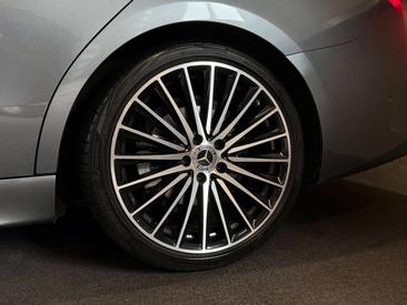Mercedes Classe C 180 — photo 24