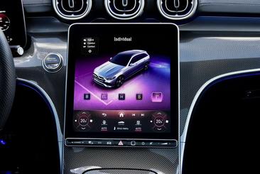 Mercedes Classe C 300 AMG Line — photo 25