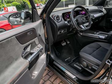 Mercedes EQB 250+ AMG Line — photo 8