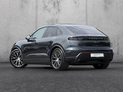 Porsche Macan GTS Electric