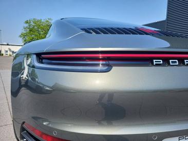 Porsche 911 GT3 — photo 10
