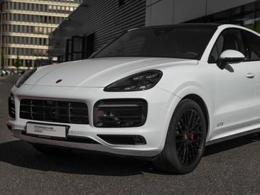 Porsche Cayenne III Turbo GT — photo 5