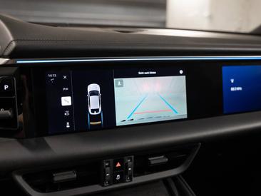 Porsche Macan GTS Electric — photo 36