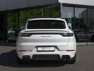 Porsche Cayenne III Turbo GT — photo 6