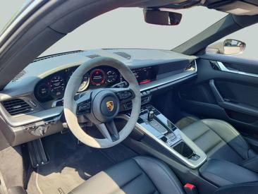 Porsche 911 GT3 — photo 17