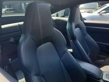 Porsche 911 GT3 — photo 26