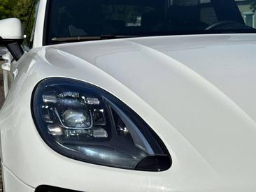 Porsche Macan GTS — photo 9