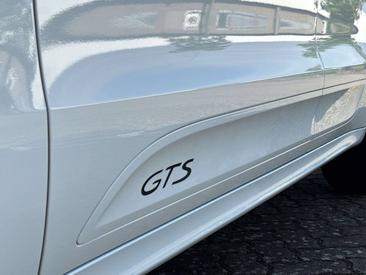 Porsche Macan GTS — photo 12