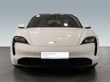 Porsche Taycan Sport Turismo GTS — photo 4