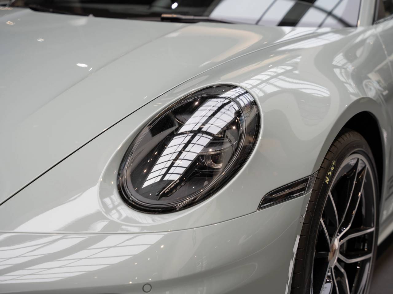 Porsche 992 II Carrera - 2025 - Joinsteer - #11