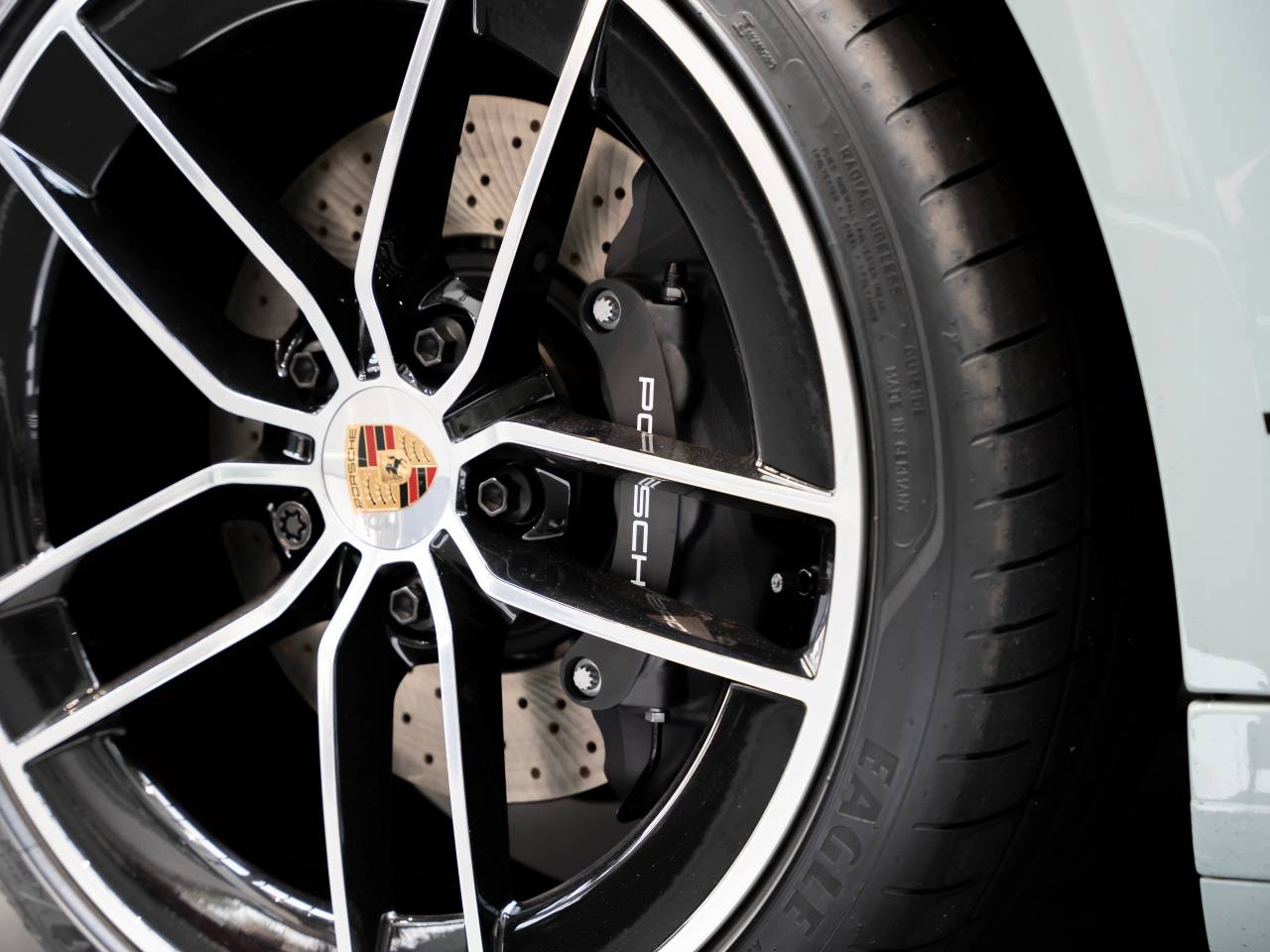 Porsche 992 II Carrera - 2025 - Joinsteer - #13