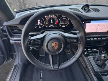 Porsche 911 Turbo S — photo 13