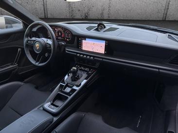 Porsche 911 Turbo S — photo 14