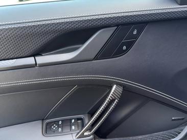 Porsche 911 Turbo S — photo 15