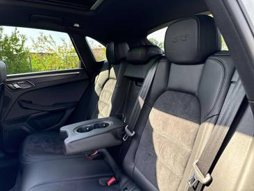 Porsche Macan GTS — photo 22