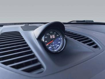 Porsche 991 II Turbo S Cabriolet — photo 17