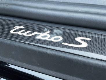Porsche 991 II Turbo S Cabriolet — photo 23