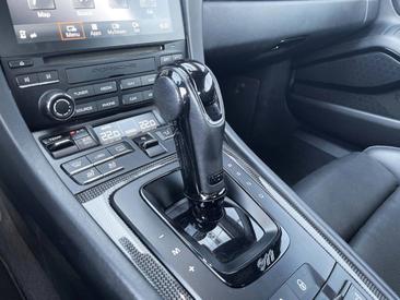 Porsche 991 II Turbo S Cabriolet — photo 28