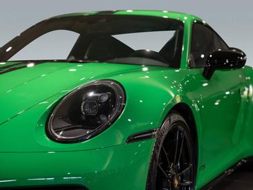 Porsche 911 Turbo S — photo 13