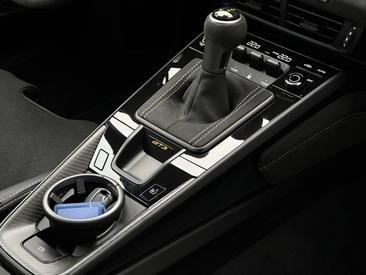 Porsche 911 Turbo S — photo 16