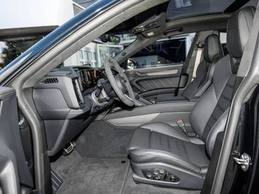 Porsche Cayenne E4 Turbo Electric — photo 14